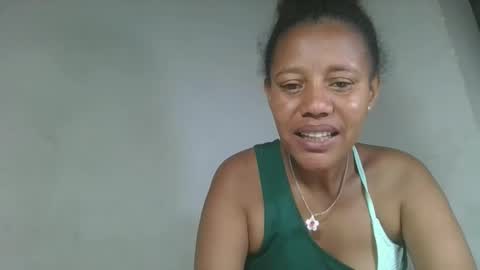 Snapshot of aangevelo chatting on November 2025 06:01:01 AM aangevelo online show from November 2025 06:01:01 AM