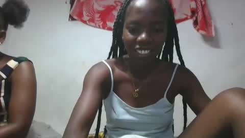 Snapshot of aangevelo chatting on November 2025 09:45:01 AM aangevelo online show from November 2025 09:45:01 AM