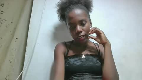 Snapshot of aangevelo chatting on December 2025 02:11:01 PM aangevelo online show from December 2025 02:11:01 PM