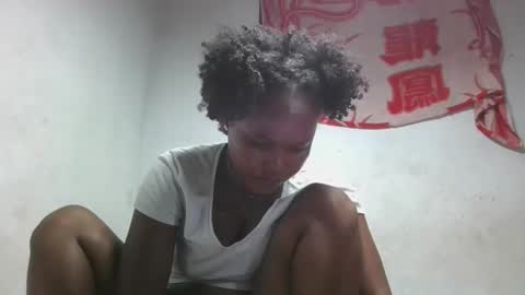 Snapshot of aangevelo chatting on December 2025 07:01:02 PM aangevelo online show from December 2025 07:01:02 PM