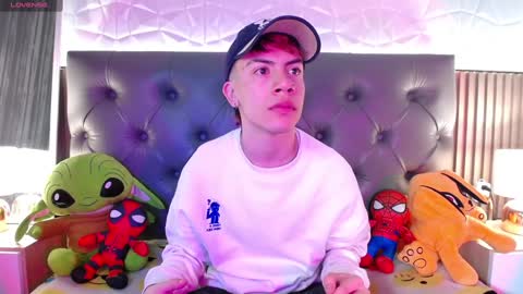 Aaron online show from January 2025 01:19:02 PM