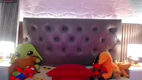 Aaron online show from January 2025 12:54:02 PM