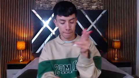 Aaron online show from September 2025 03:14:01 PM