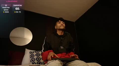 Aaron and Jassell online show from October 2025 07:46:02 PM