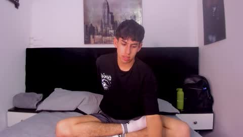 Aron online show from October 2025 06:41:02 PM