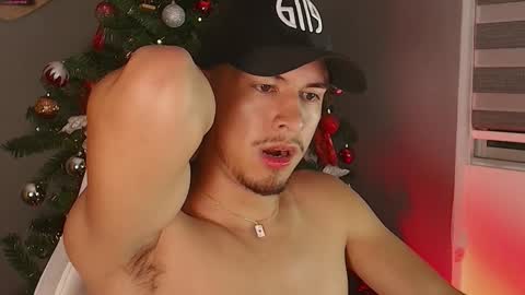 AARON  online show from December 2024 12:02:01 AM