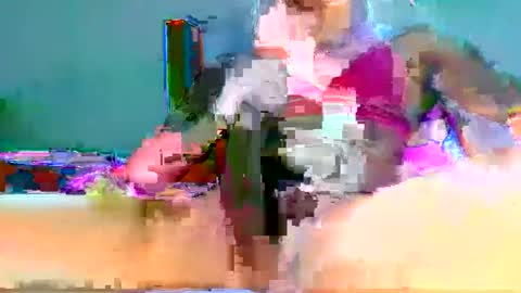 Snapshot of aaronlucasx_ chatting on October 2025 03:54:01 PM Aaron online show from October 2025 03:54:01 PM