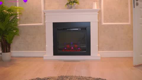 Snapshot of abbela_white chatting on October 2025 06:27:02 AM Alexa online show from October 2025 06:27:02 AM