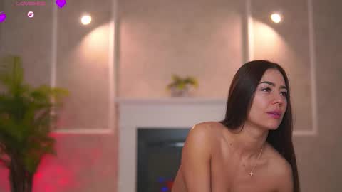 Snapshot of abbela_white chatting on October 2025 07:10:02 AM Alexa online show from October 2025 07:10:02 AM