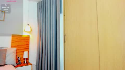 Snapshot of abbie_royy chatting on November 2025 12:04:02 PM Abbie Royy online show from November 2025 12:04:02 PM