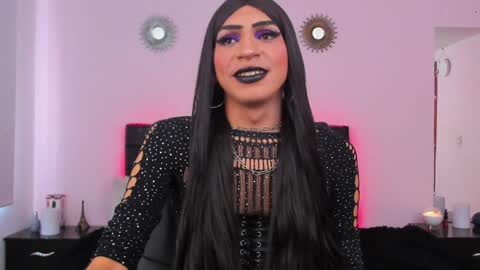 Abbigail Fuster  online show from February 2025 04:35:01 PM