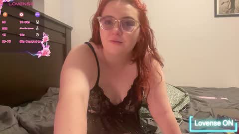 Abbi Willow online show from November 2025 04:08:01 PM