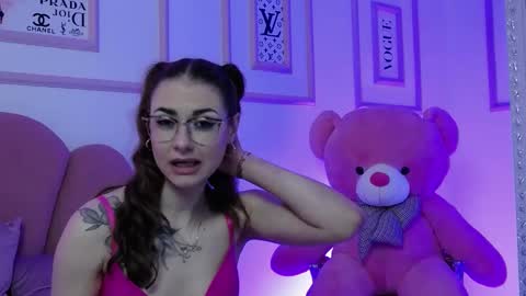 Abby online show from February 2025 08:19:01 PM