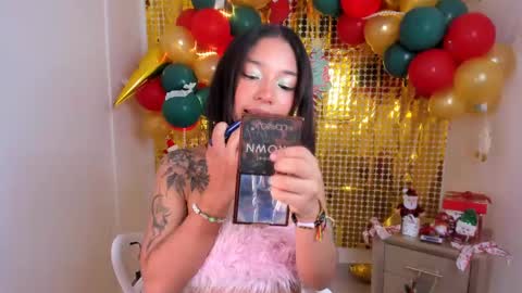 Lucia  online show from December 2024 12:56:02 PM