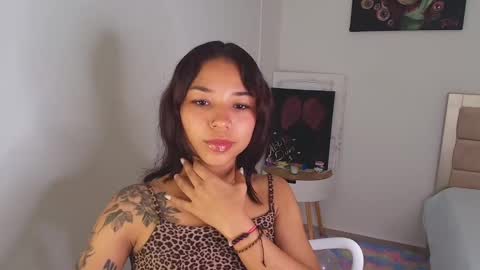 Lucia  online show from January 2025 12:20:01 PM