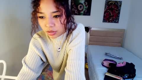 Lucia  online show from January 2025 02:59:02 PM
