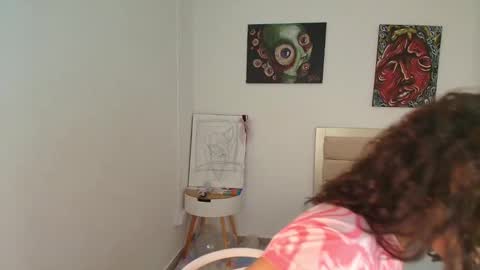 Lucia  online show from January 2025 12:01:01 PM