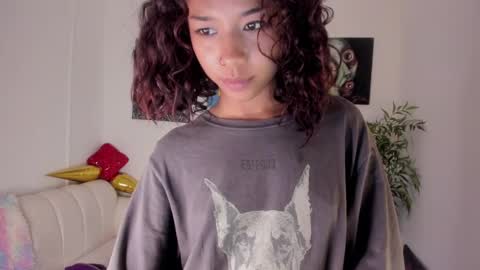 Lucia  online show from March 2025 06:12:02 PM