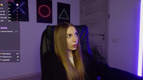 Snapshot of abby_laker chatting on March 2025 07:20:02 PM ABBY LAKER online show from March 2025 07:20:02 PM