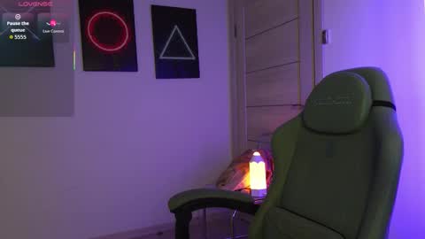 Snapshot of abby_laker chatting on October 2025 04:37:01 PM ABBY LAKER online show from October 2025 04:37:01 PM