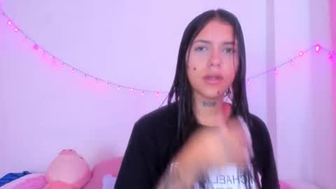 Snapshot of abby_rousee chatting on October 2025 02:06:02 PM abby_rousee online show from October 2025 02:06:02 PM