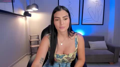 Snapshot of abbydalton chatting on October 2025 05:43:02 PM Abby Dalton online show from October 2025 05:43:02 PM