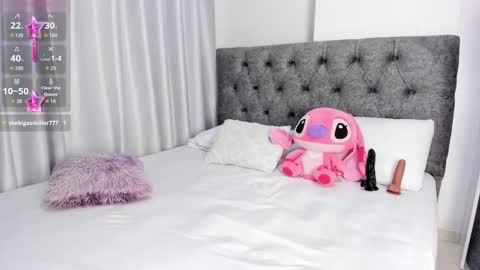 Abby online show from October 2025 09:01:01 PM