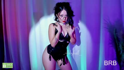 Snapshot of abbyhall__ chatting on December 2024 01:19:01 AM INSTAGRAM abby hall82 online show from December 2024 01:19:01 AM