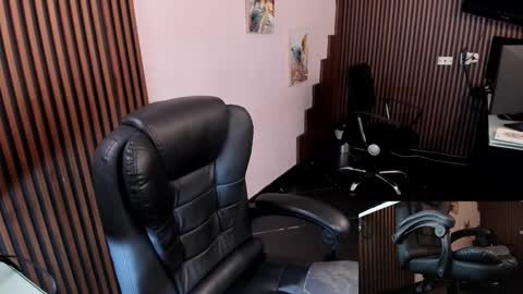 Snapshot of abbystones chatting on October 2025 10:27:01 AM Abby Stones online show from October 2025 10:27:01 AM