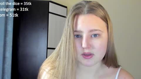 Abby    Stream at Sat  Sun  Mon  Fri online show from January 2025 01:36:02 PM