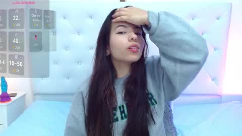 Snapshot of abelladanger_92 chatting on October 2025 04:09:02 AM BELLA online show from October 2025 04:09:02 AM