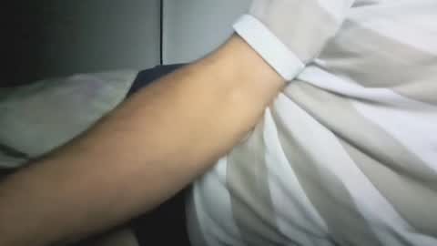 Snapshot of abender82 chatting on November 2025 11:26:02 PM Abender online show from November 2025 11:26:02 PM