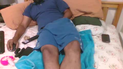 Naked Gentleman online show from December 2024 08:28:02 PM