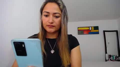 ximena online show from January 2025 12:58:01 PM