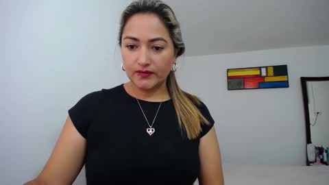 ximena online show from January 2025 12:56:01 PM
