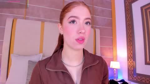 Snapshot of abigailcarter chatting on October 2025 10:29:02 PM online show from October 2025 10:29:02 PM