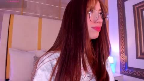 Snapshot of abigailcarter chatting on October 2025 11:13:02 PM online show from October 2025 11:13:02 PM