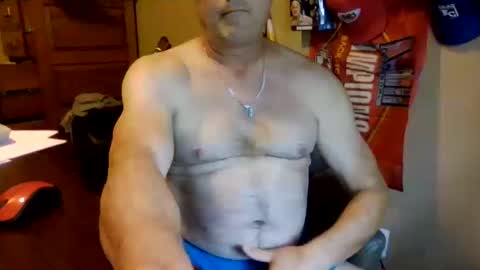 Snapshot of aboringguy chatting on October 2025 06:31:02 PM aboringguy online show from October 2025 06:31:02 PM