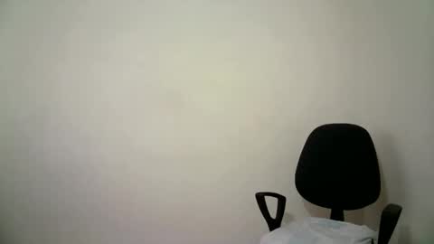 abril__ass online show from February 2025 02:27:02 PM