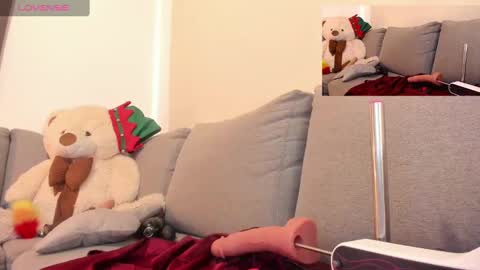 Abril online show from December 2024 07:12:02 PM