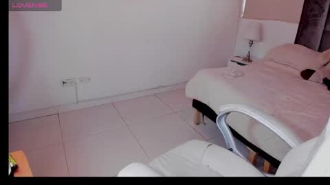 Abril online show from December 2024 06:31:01 PM