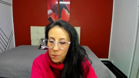 Snapshot of abrillee1 chatting on February 2025 08:03:02 PM ABRIL online show from February 2025 08:03:02 PM