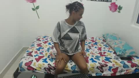 aby2_ online show from September 2025 03:56:02 PM