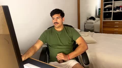 achura03 online show from September 2025 04:18:01 PM