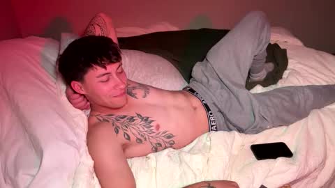 Acton Finlay online show from November 2025 05:42:02 AM