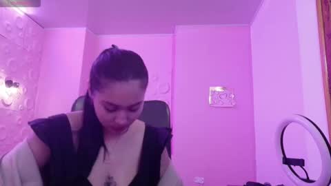 Snapshot of adaira31 chatting on November 2025 04:12:02 AM Adaira online show from November 2025 04:12:02 AM