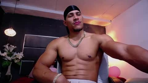 adam_fit19cm online show from September 2025 01:47:01 PM