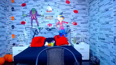 Snapshot of adam_hot11 chatting on October 2025 08:37:02 PM adam hot11 online show from October 2025 08:37:02 PM