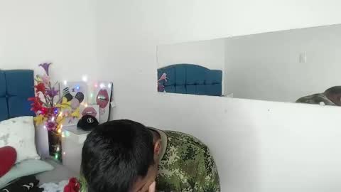 adam_morgan2 online show from November 2025 04:57:01 AM