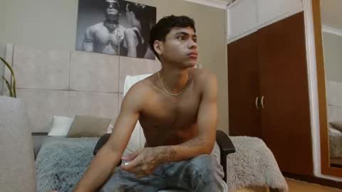 Snapshot of adam_piarse chatting on September 2025 02:00:01 PM adam_piarse online show from September 2025 02:00:01 PM